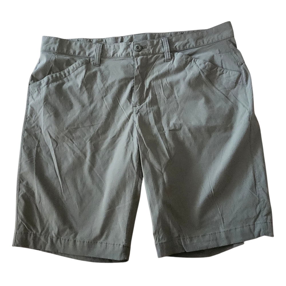 Eddie Bauer Black, Navy and Olive Nylon Hiking Bermuda Shorts Lot. Sz. 12 - Picture 2 of 13